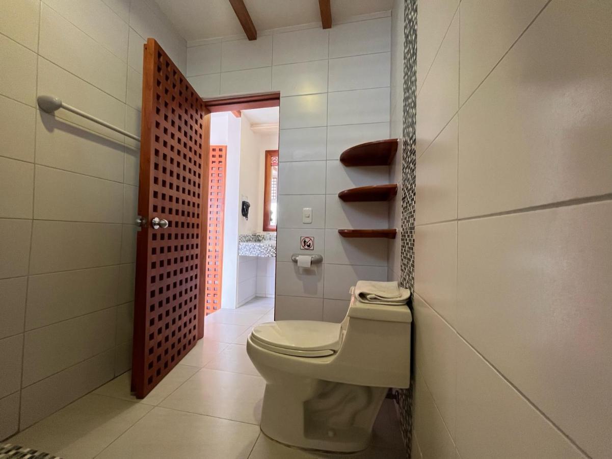 Hotel Silberstein Puerto Ayora  Kültér fotó